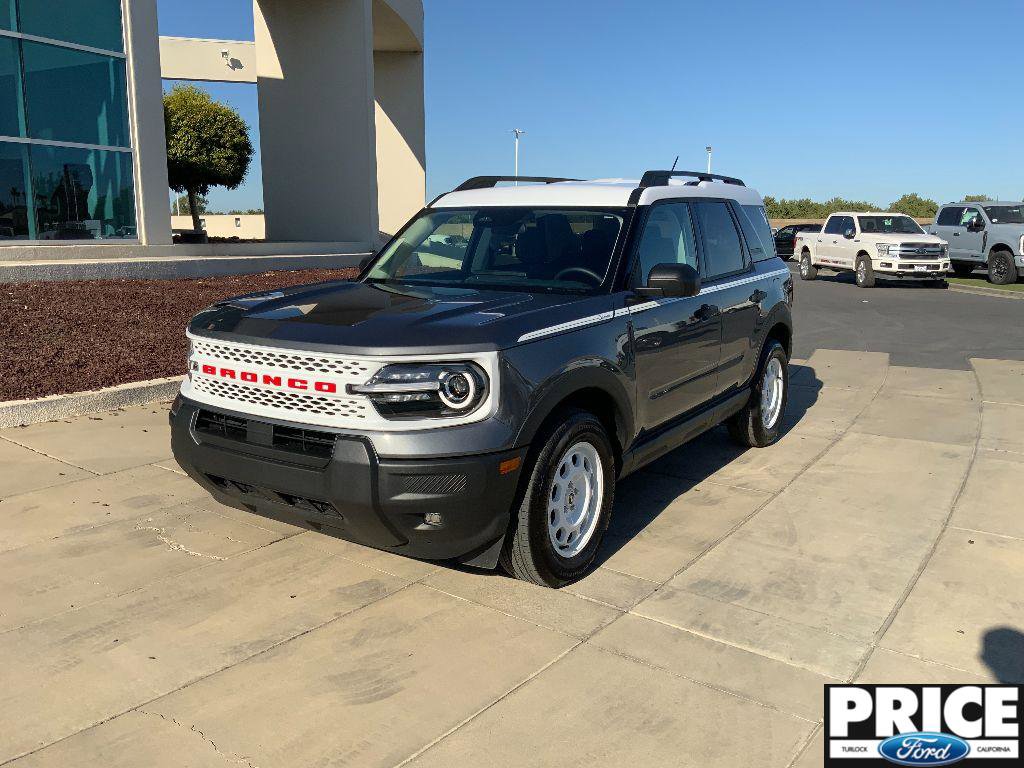 Used 2025 Ford Bronco Sport Heritage w/ Convenience Package image 1