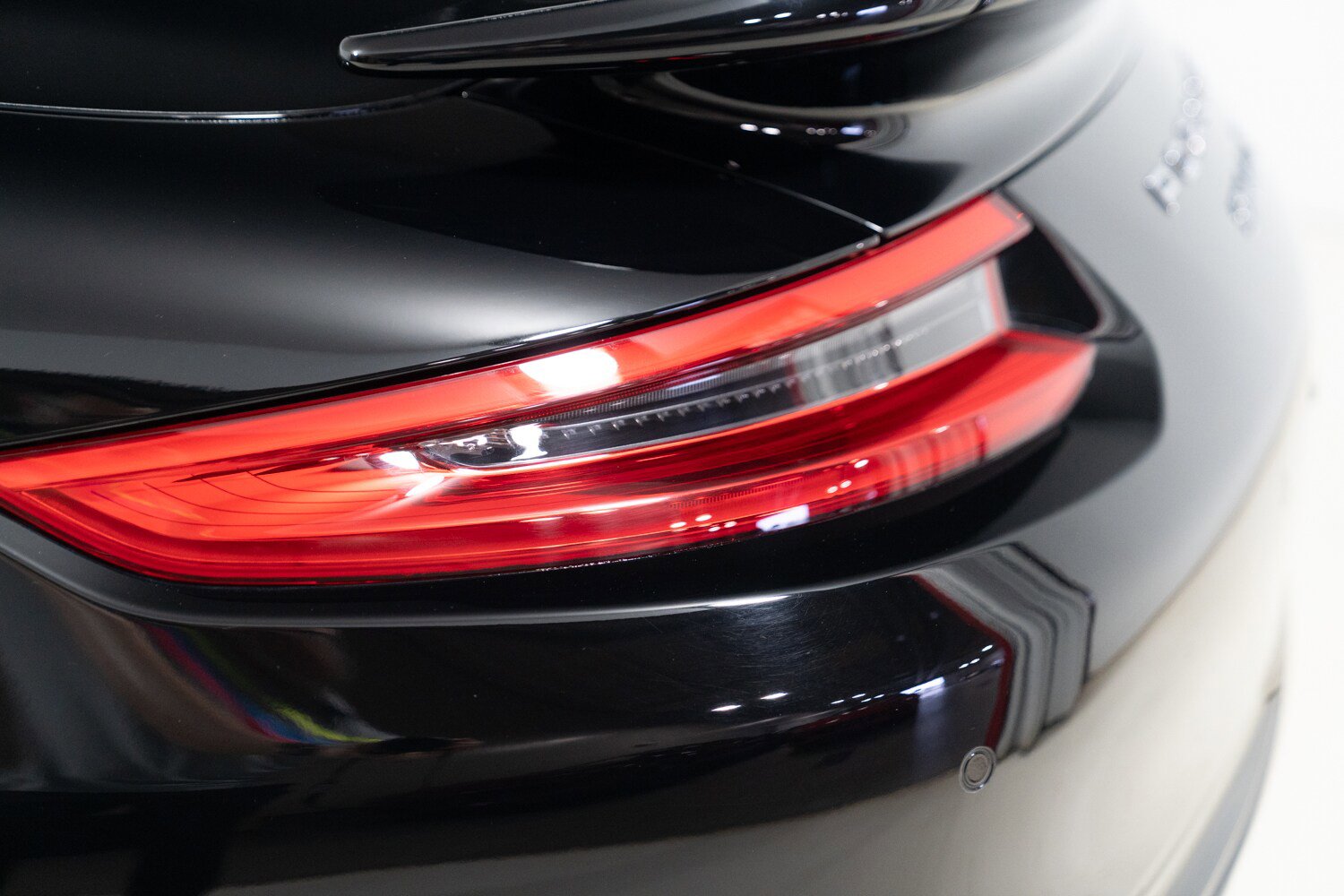 Used 2017 Porsche 911 Turbo S AWD/4WD image 51