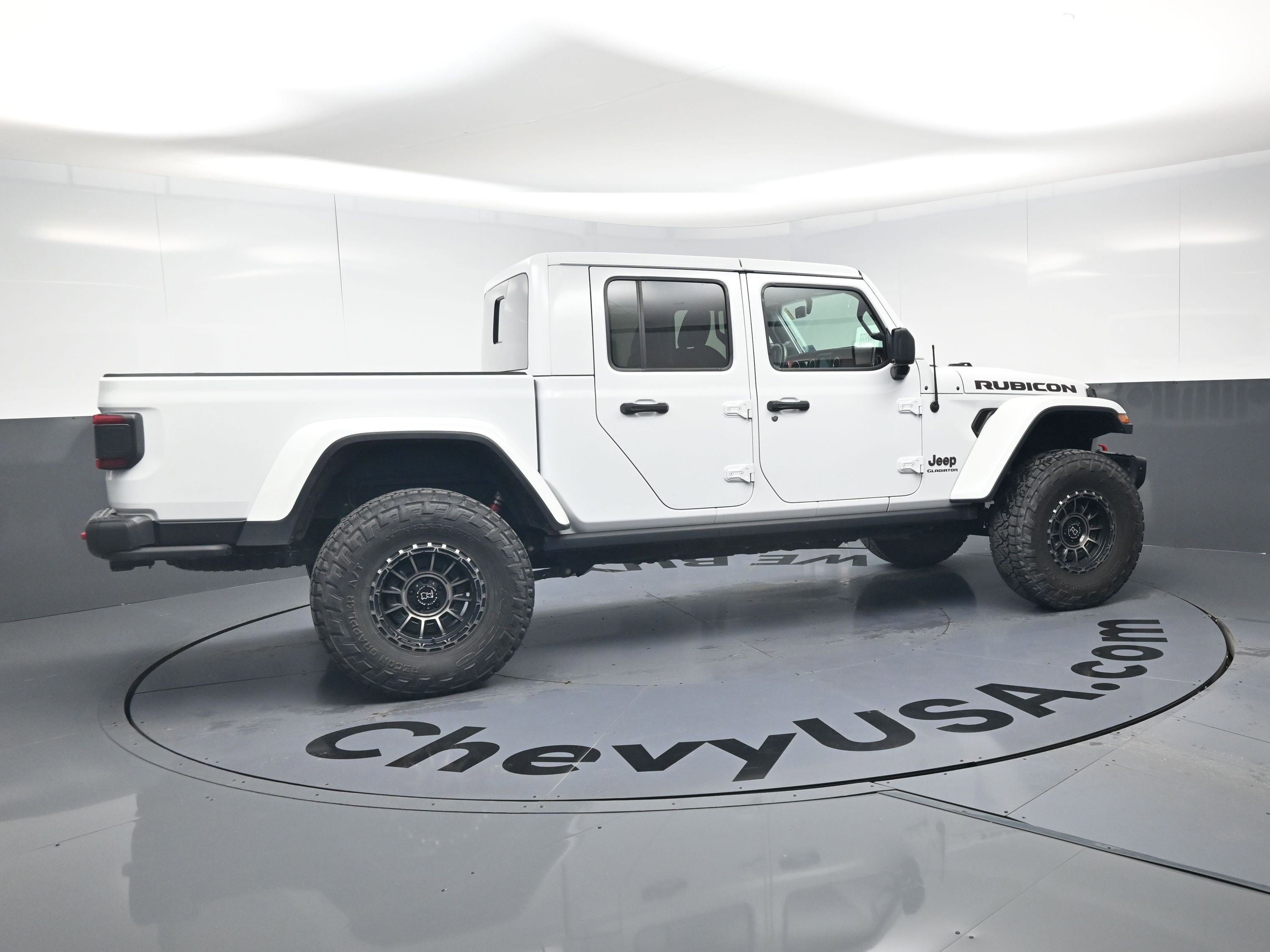 Used 2020 Jeep Gladiator Rubicon AWD/4WD image 16