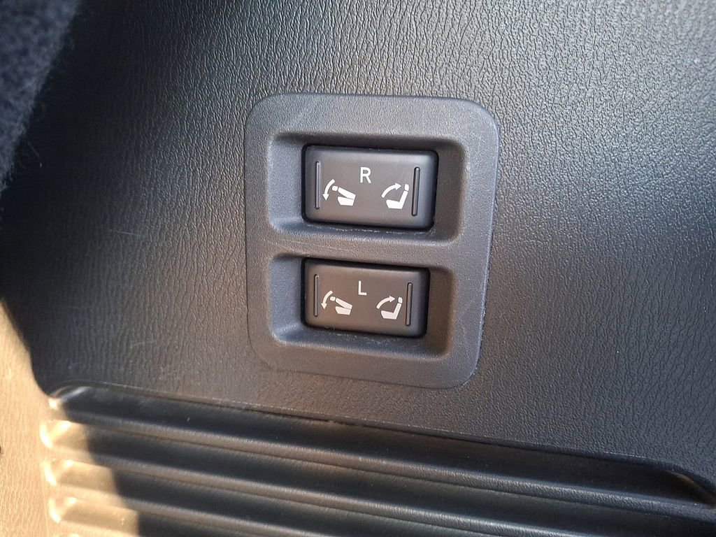 Used 2016 INFINITI QX80 Base image 30