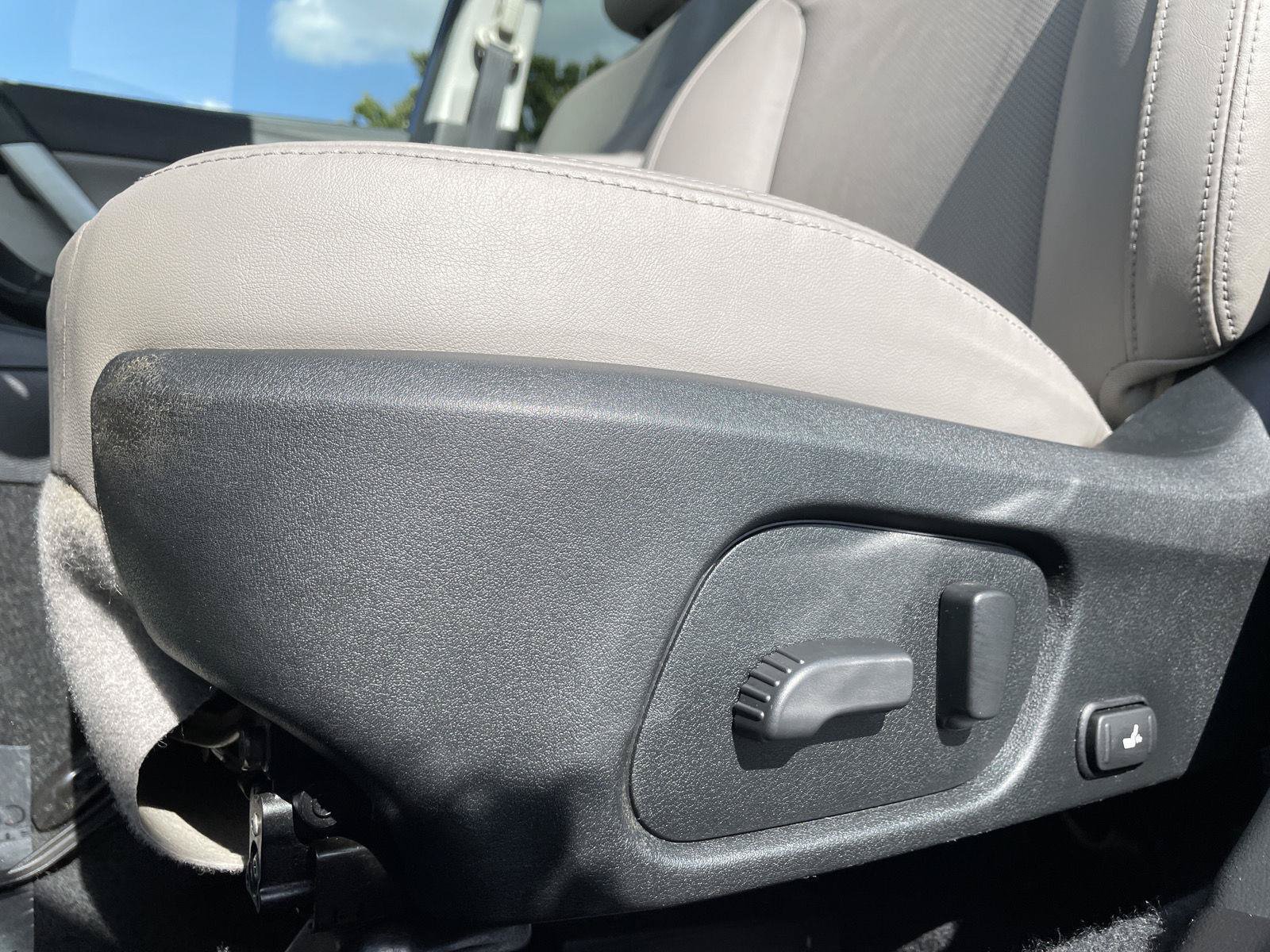 Used 2018 Subaru Forester 2.5i Limited AWD/4WD image 21