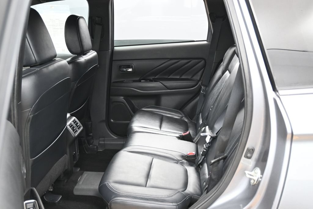 Used 2022 Mitsubishi Outlander SEL AWD/4WD image 30