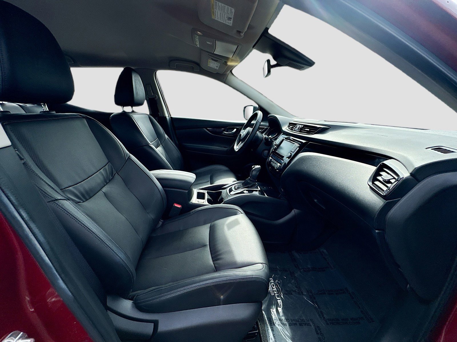 Used 2022 Nissan Rogue Sport SL FWD image 30