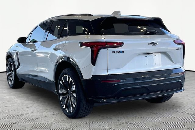 Used 2024 Chevrolet Blazer EV RS AWD/4WD image 4