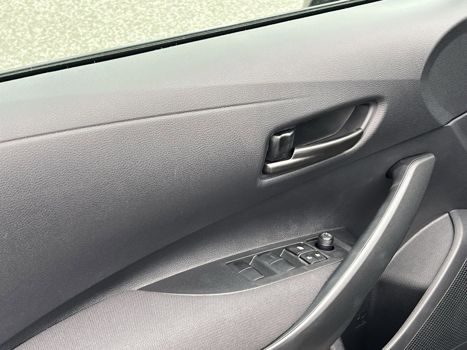 New 2026 Toyota Corolla LE image 10