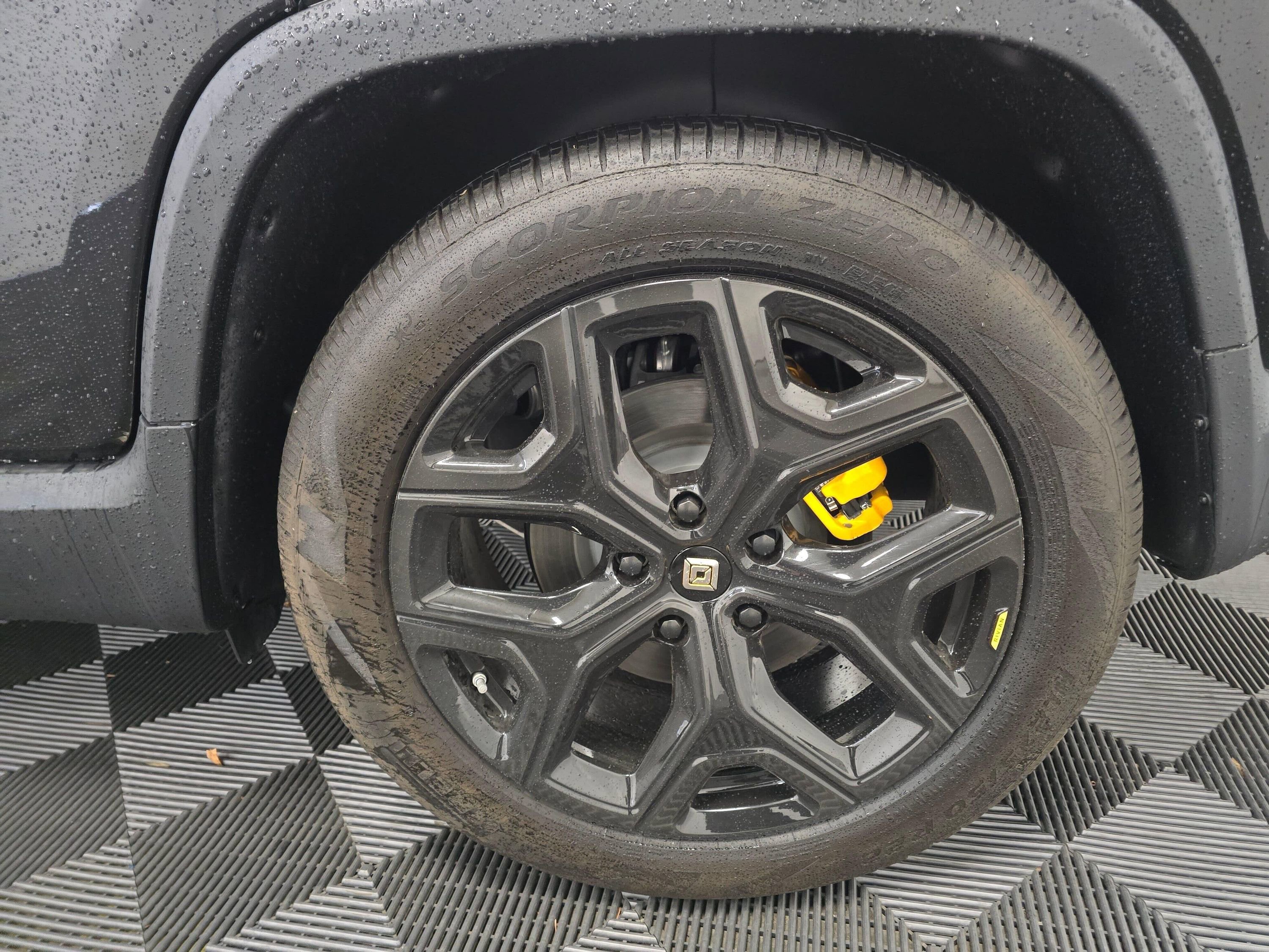 Used 2022 Rivian R1T Adventure AWD/4WD image 20