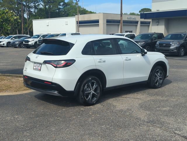 Certified 2024 Honda HR-V EX-L image 4