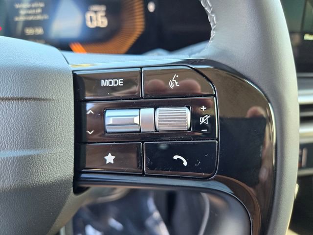 New 2026 Kia Sorento LX image 16