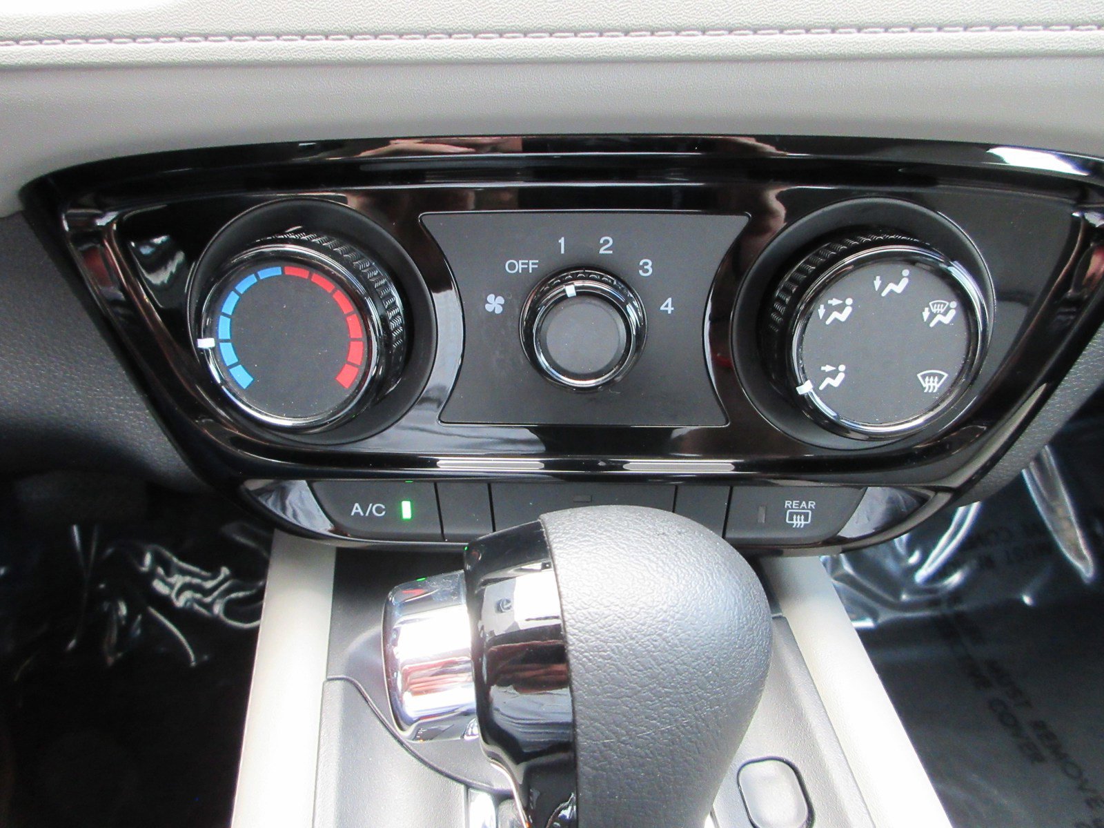 Used 2021 Honda HR-V LX image 38