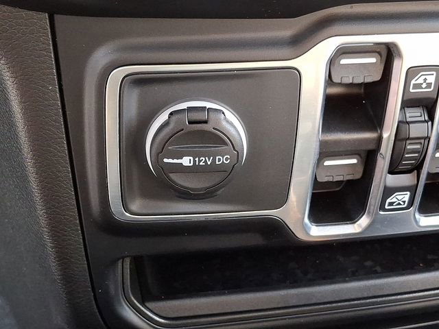 Used 2023 Jeep Wrangler Unlimited Sahara w/ Cold Weather Group image 26