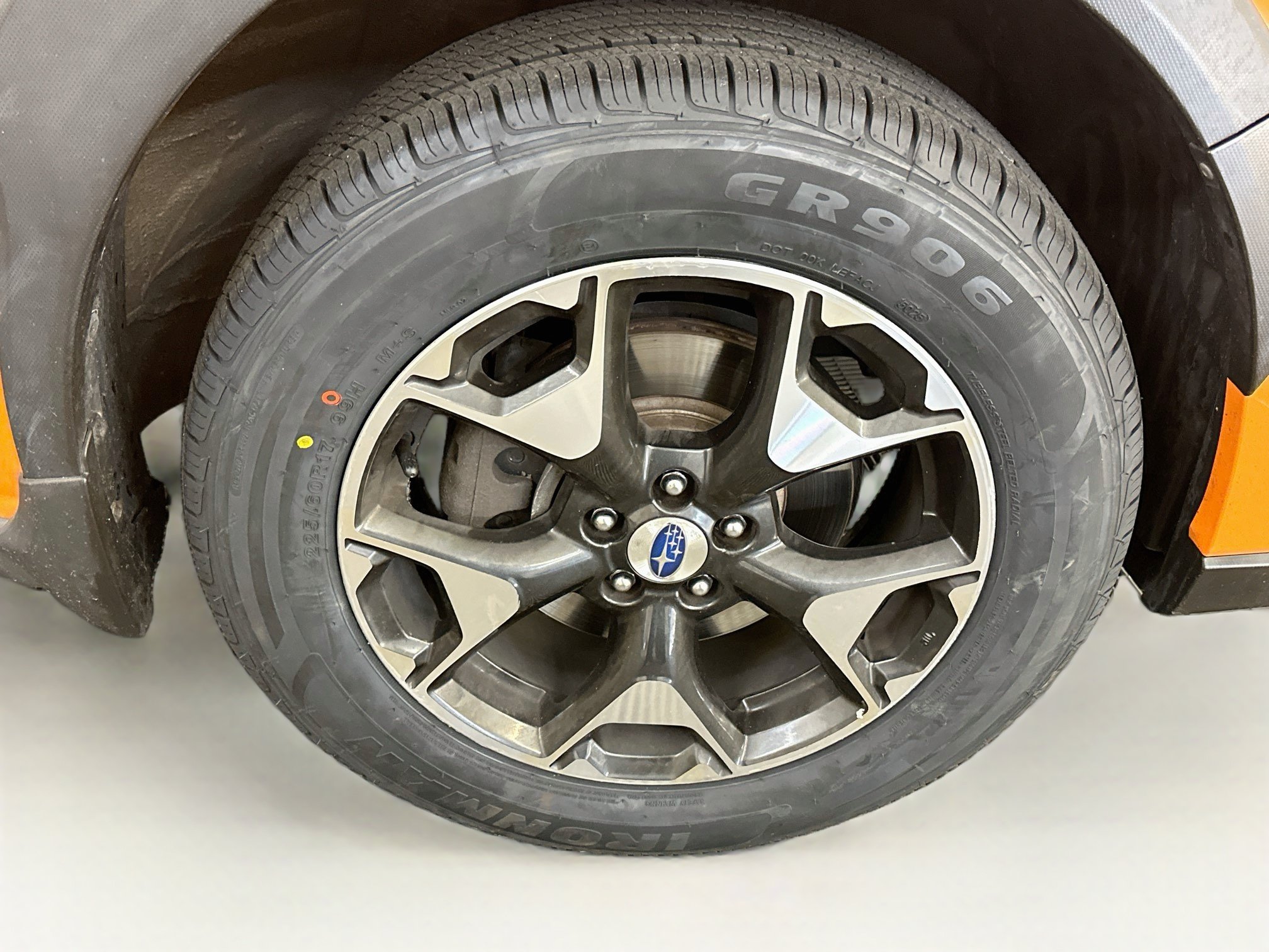 Used 2018 Subaru Crosstrek 2.0i Premium AWD/4WD image 11