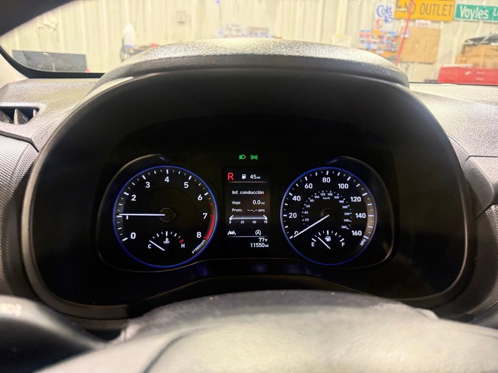 Used 2023 Hyundai Kona SE w/ Cargo Package FWD image 11