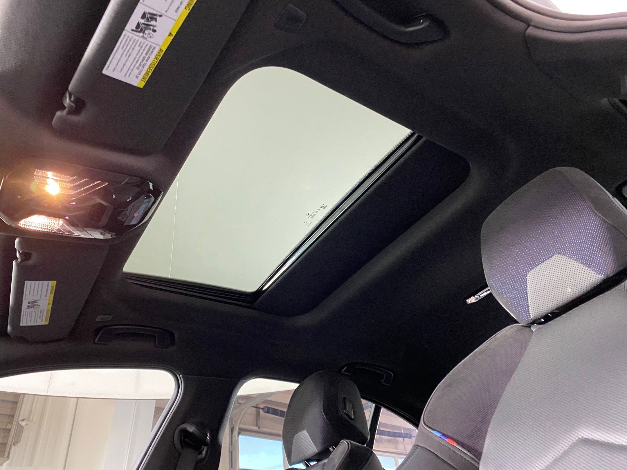 Certified 2025 BMW i5 xDrive40 w/ M Sport Package image 15