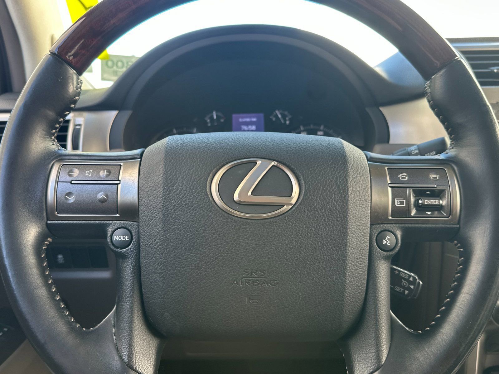 Used 2017 Lexus GX 460 Premium w/ Premium Package image 24