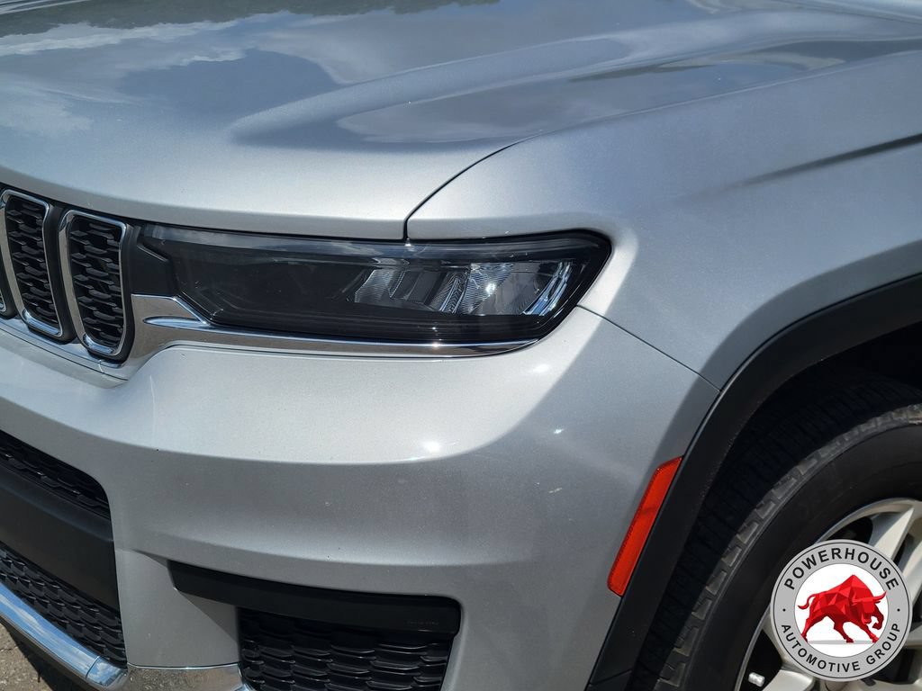 Used 2023 Jeep Grand Cherokee L Laredo AWD/4WD image 9