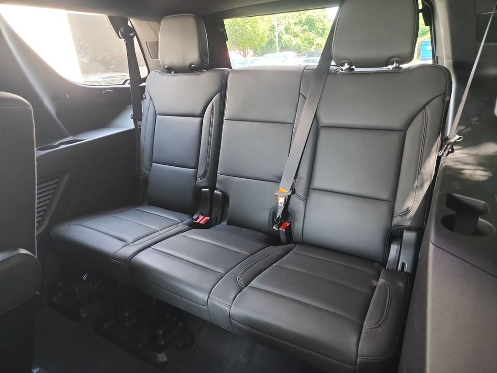 Certified 2023 Chevrolet Tahoe Z71 w/ Luxury Package AWD/4WD image 36