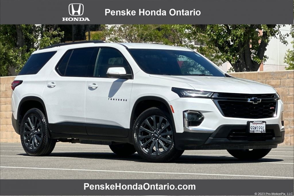Used 2022 Chevrolet Traverse RS