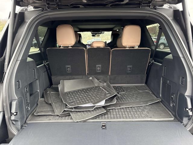 New 2026 Lincoln Navigator L Black Label image 12
