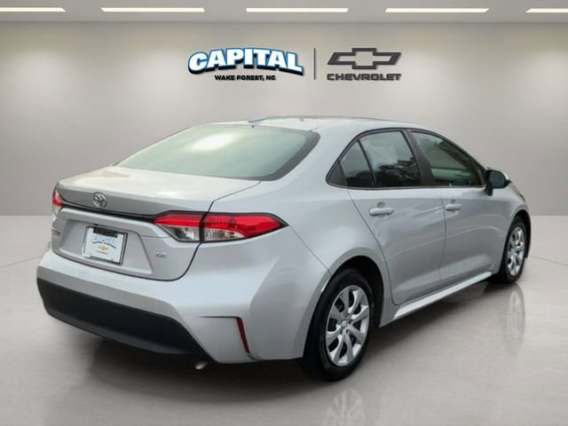 Used 2023 Toyota Corolla LE image 5