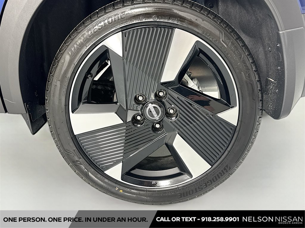 New 2026 Nissan Kicks SR w/ SR Premium Package FWD image 31