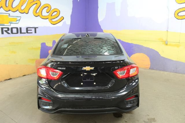 Used 2017 Chevrolet Cruze LT w/ LT True North Edition FWD image 4