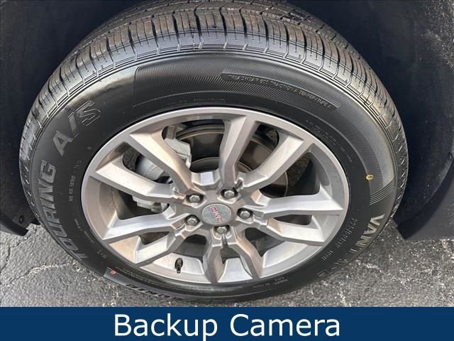 Certified 2024 GMC Terrain SLT image 16