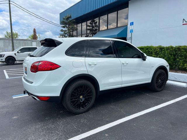 Used 2014 Porsche Cayenne Diesel AWD/4WD image 4