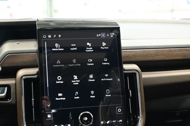 New 2026 GMC Yukon XL Denali Ultimate AWD/4WD image 18