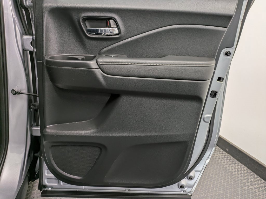 Certified 2023 Honda Ridgeline RTL image 25