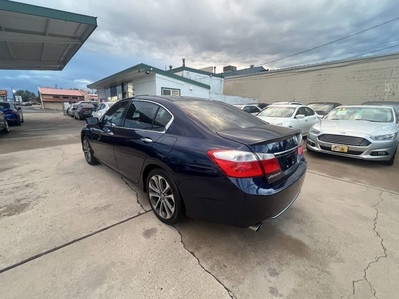 Used 2015 Honda Accord Sport image 5