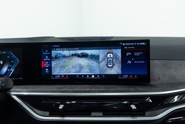 Certified 2025 BMW X7 M60i image 20