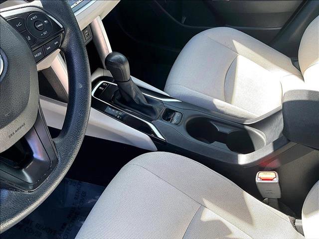 Used 2022 Toyota Corolla Cross L image 12