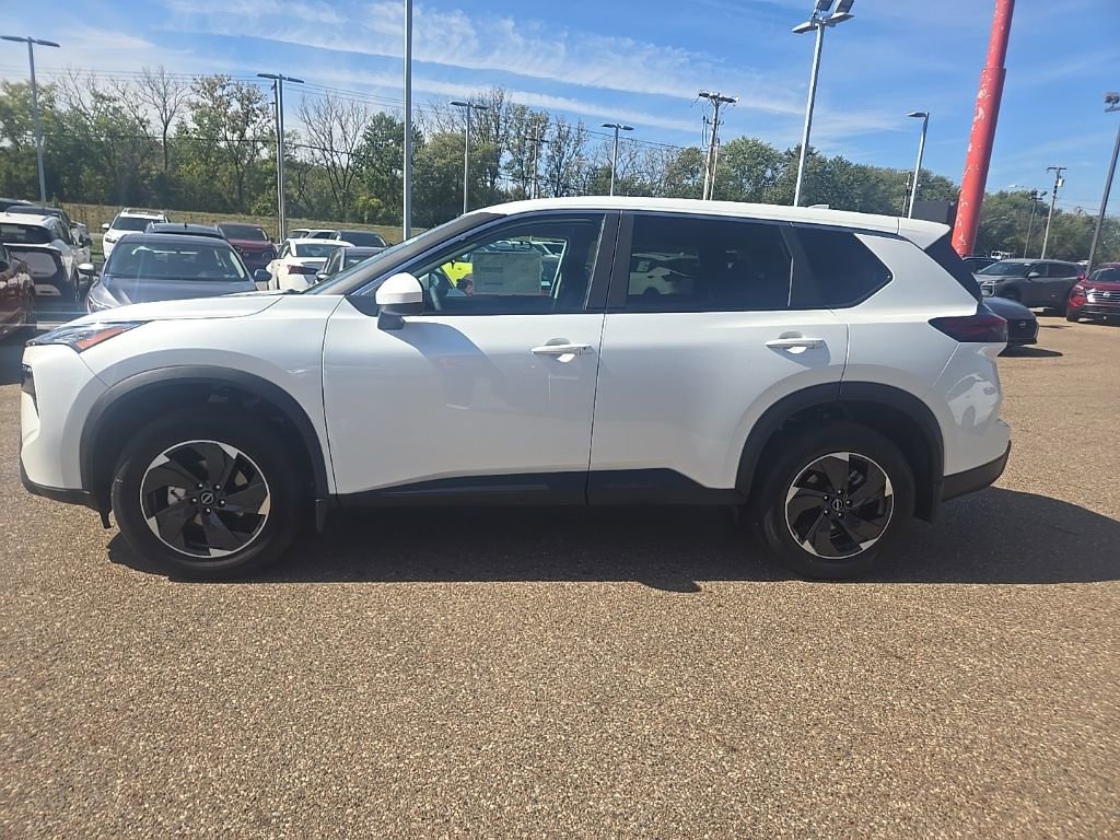 New 2026 Nissan Rogue SV image 4