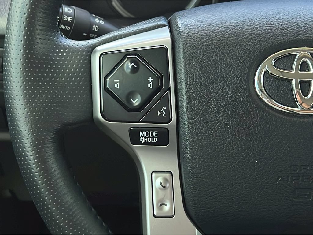 Used 2023 Toyota 4Runner Limited RWD image 21