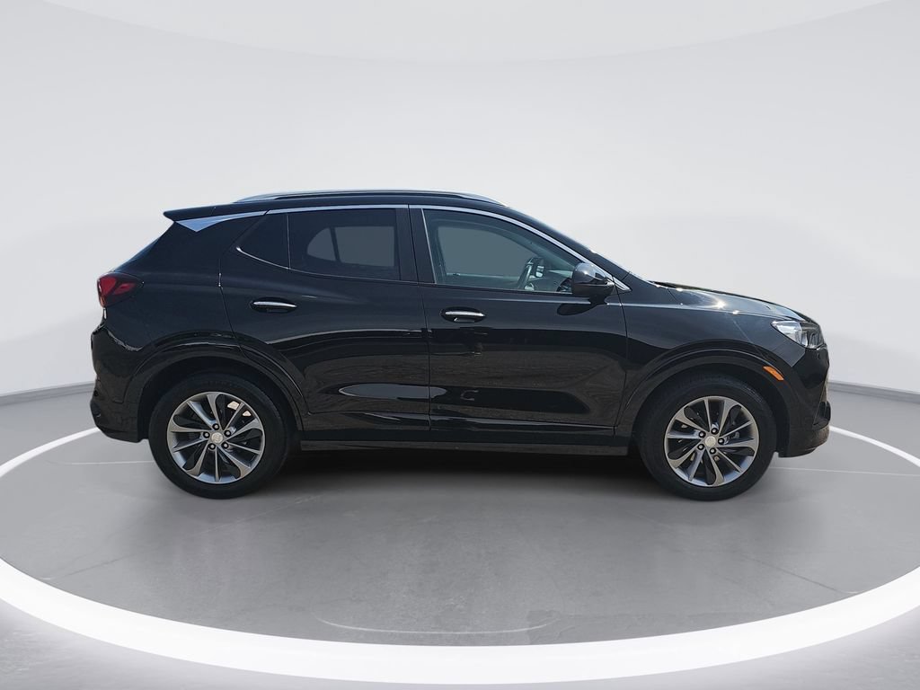 Certified 2023 Buick Encore GX Select w/ Sport Touring Package FWD image 2
