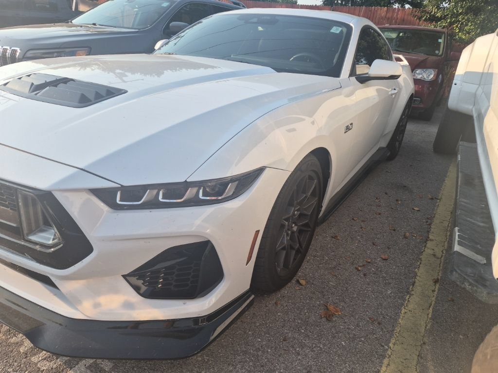 Certified 2025 Ford Mustang GT Premium w/ GT Performance Package RWD image 3