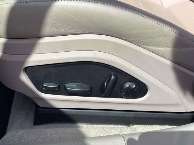Certified 2024 Porsche Panamera 4 AWD/4WD image 17