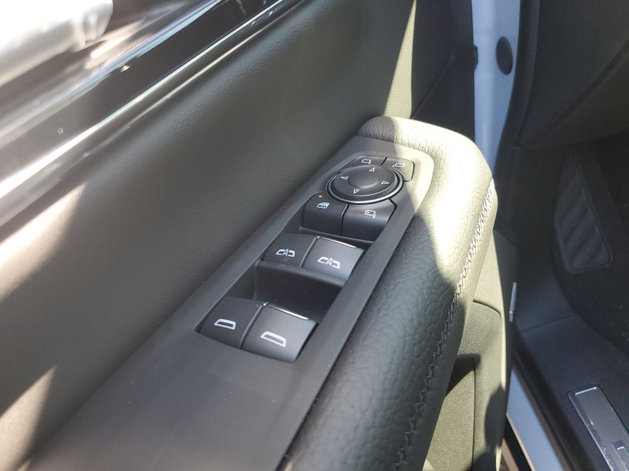 New 2026 GMC Yukon XL Denali RWD image 18