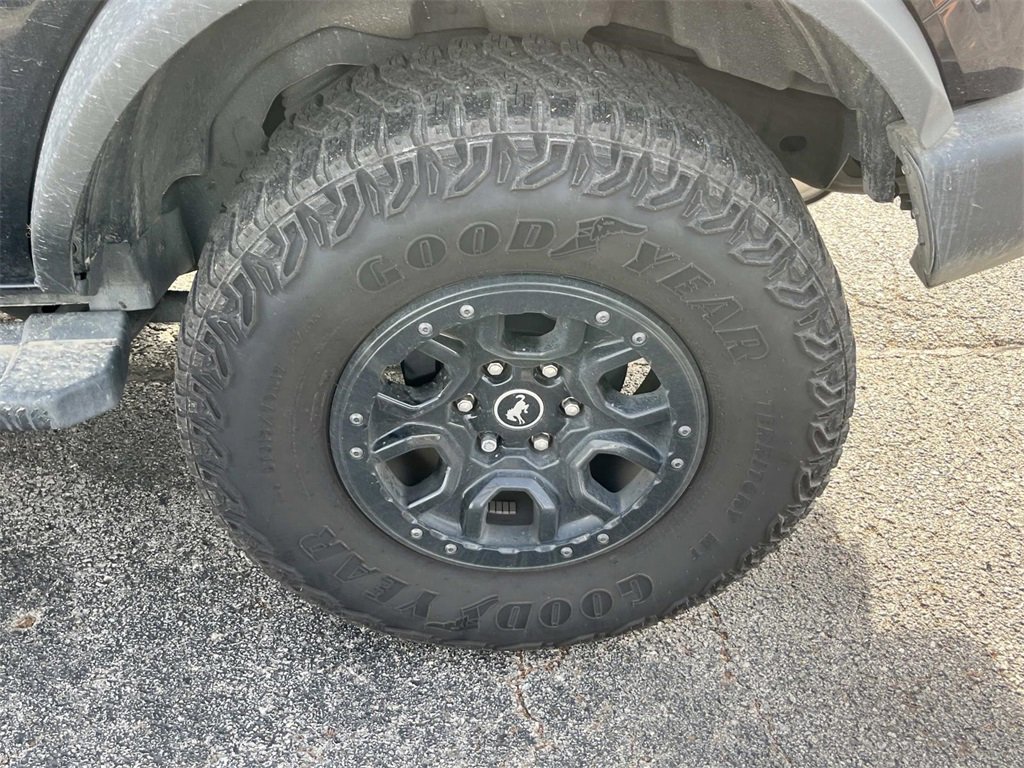 Used 2022 Ford Bronco Wildtrak image 11