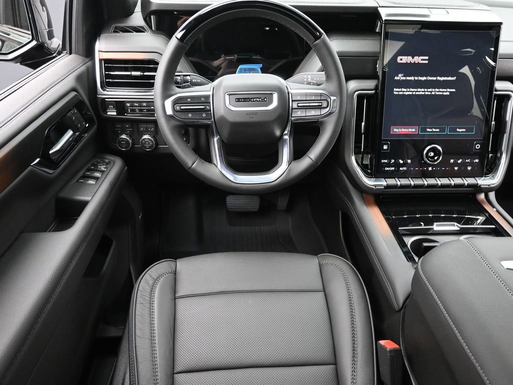 New 2026 GMC Yukon XL Denali w/ Denali Reserve Package image 15