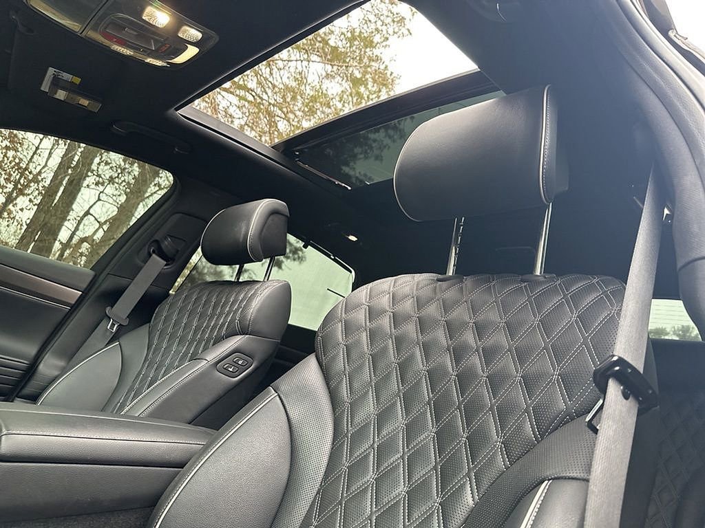 Used 2023 Genesis G80 2.5T w/ Sport Prestige Package image 6