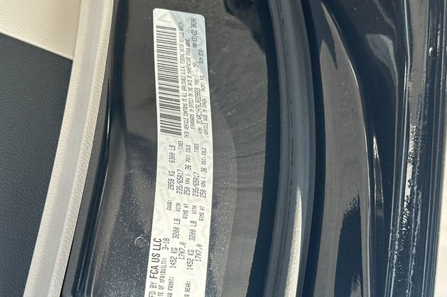 Used 2018 Chrysler Pacifica Touring Plus image 41