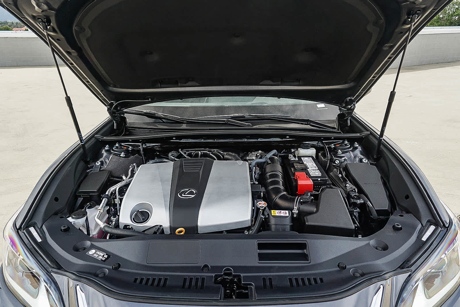 Used 2025 Lexus ES 350 w/ Accessory Package (Z2) FWD image 28