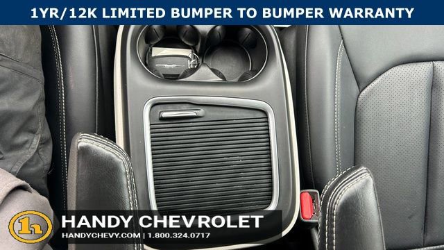 Used 2024 Chrysler Pacifica Touring-L FWD image 35
