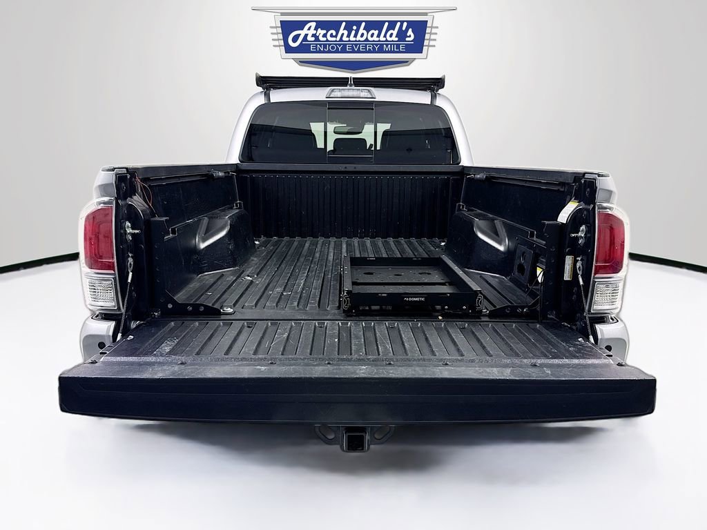 Used 2021 Toyota Tacoma TRD Off-Road w/ TRD Premium Off Road Package image 25