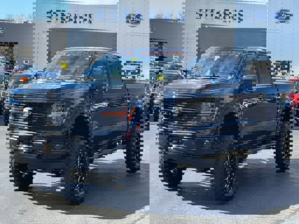 New 2025 Ford F150 XLT w/ Equipment Group 303A High image 2