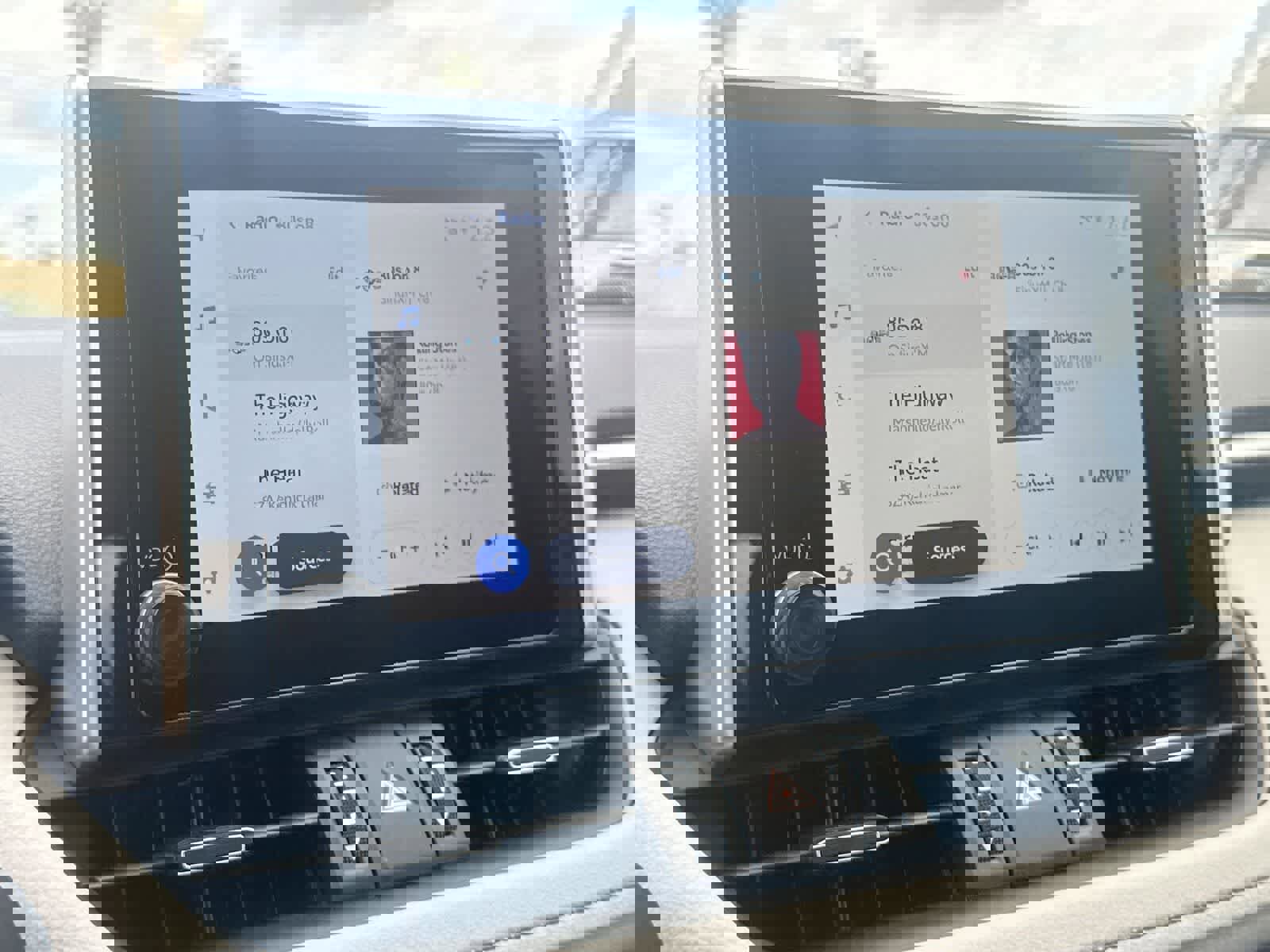 New 2025 Toyota RAV4 XLE Premium w/ Weather Package image 20