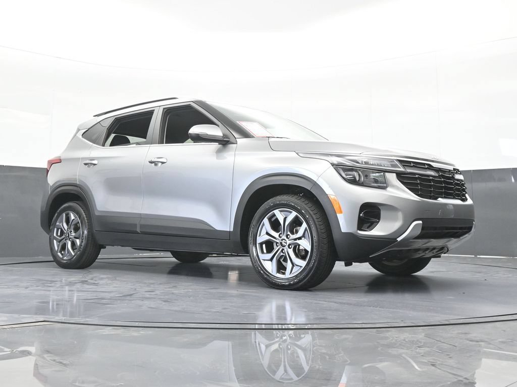Used 2024 Kia Seltos S FWD image 62