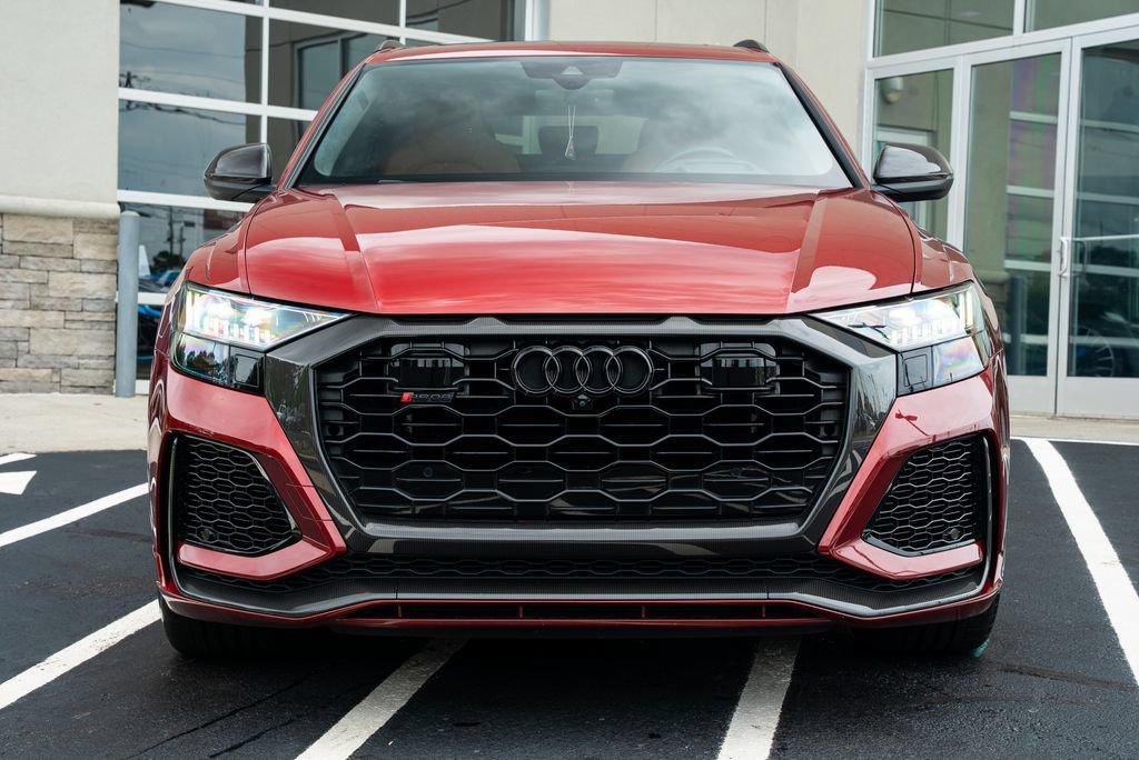 Used 2022 Audi RS Q8 w/ Carbon Optic Package AWD/4WD image 4