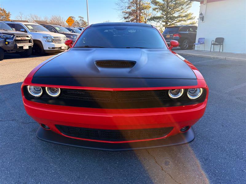 Used 2018 Dodge Challenger T/A image 2